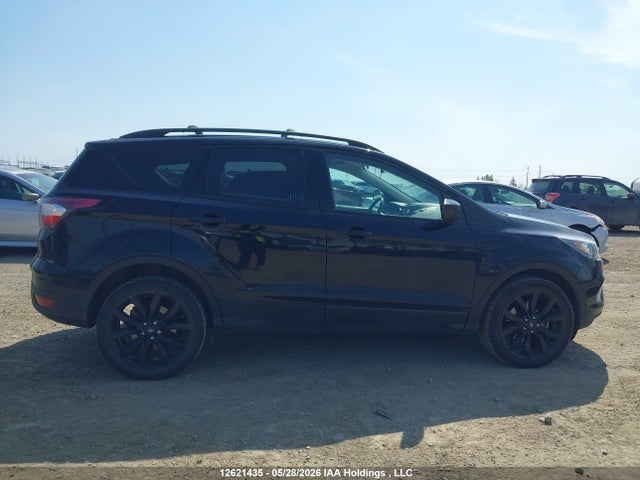 Продаж на аукціоні авто 2017 Ford Escape Se, vin: 1FMCU9GD3HUE27106, номер лоту: 12621435