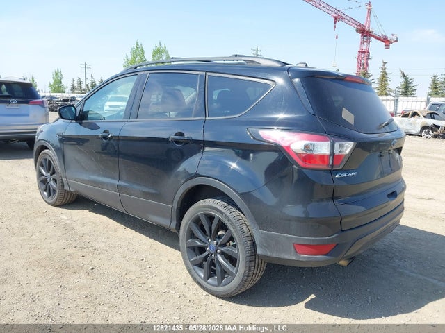 Продаж на аукціоні авто 2017 Ford Escape Se, vin: 1FMCU9GD3HUE27106, номер лоту: 12621435