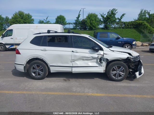 Aukcja sprzedaży 2022 Volkswagen Tiguan Comfortline R-line Black Edition, vin: 3VV8B7AX2NM080666, numer aukcji: 12621440
