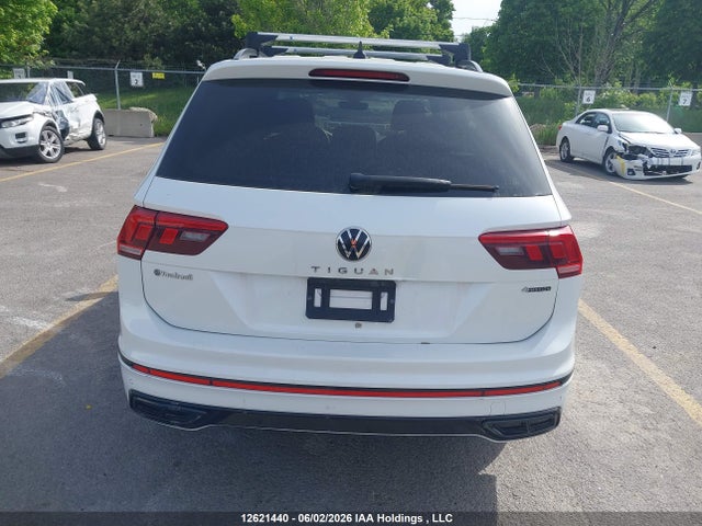 Aukcja sprzedaży 2022 Volkswagen Tiguan Comfortline R-line Black Edition, vin: 3VV8B7AX2NM080666, numer aukcji: 12621440