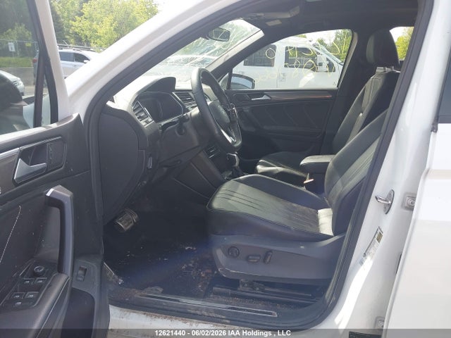 Aukcja sprzedaży 2022 Volkswagen Tiguan Comfortline R-line Black Edition, vin: 3VV8B7AX2NM080666, numer aukcji: 12621440