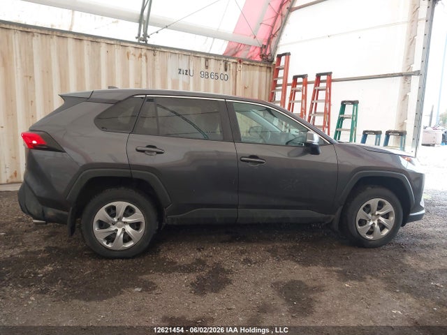 2022 Toyota Rav4 Le მანქანა იყიდება აუქციონზე, vin: 2T3B1RFV5NW250401, აუქციონის ნომერი: 12621454