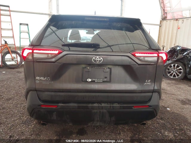 2022 Toyota Rav4 Le მანქანა იყიდება აუქციონზე, vin: 2T3B1RFV5NW250401, აუქციონის ნომერი: 12621454