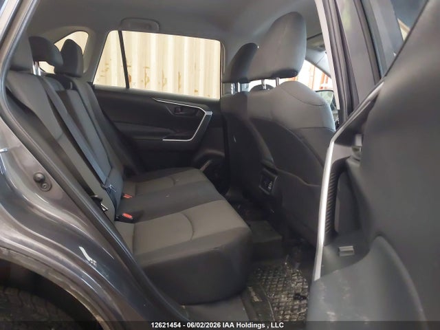2022 Toyota Rav4 Le მანქანა იყიდება აუქციონზე, vin: 2T3B1RFV5NW250401, აუქციონის ნომერი: 12621454