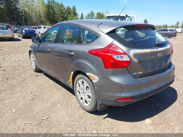 12621489 :رقم المزاد ، 1FAHP3K2XCL186735 vin ، 2012 Ford Focus مزاد بيع