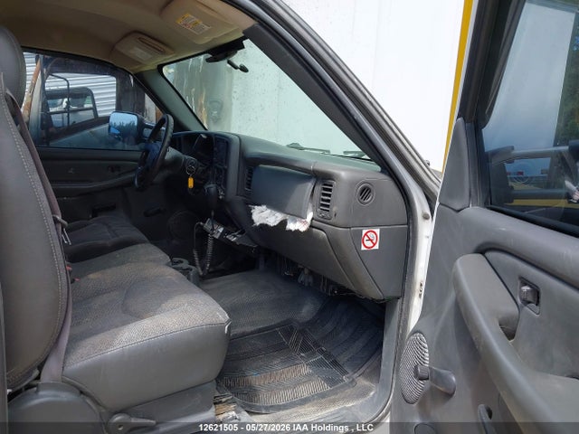 Продаж на аукціоні авто 2004 Gmc Sierra 3500 Chassis Sl/sle, vin: 1GDJC34U14E299982, номер лоту: 12621505
