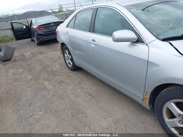 2007 Toyota Camry Le/se მანქანა იყიდება აუქციონზე, vin: 4T1BE46K07U035811, აუქციონის ნომერი: 12621531