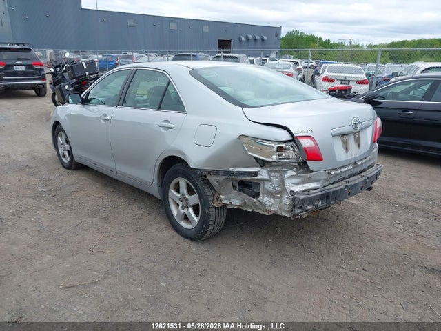 2007 Toyota Camry Le/se მანქანა იყიდება აუქციონზე, vin: 4T1BE46K07U035811, აუქციონის ნომერი: 12621531