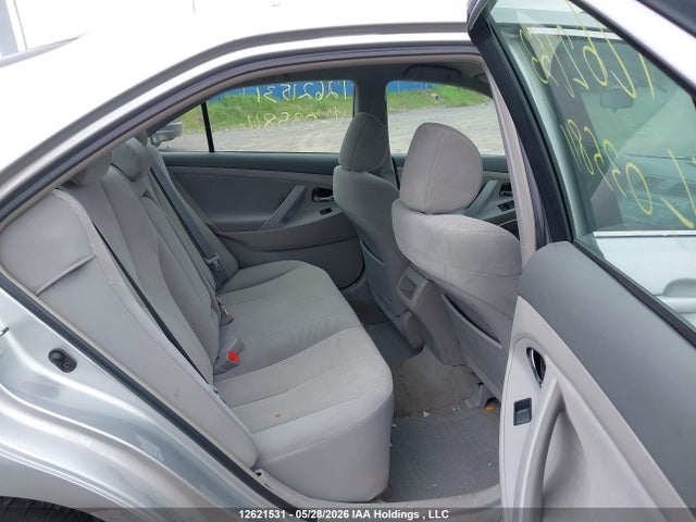 2007 Toyota Camry Le/se მანქანა იყიდება აუქციონზე, vin: 4T1BE46K07U035811, აუქციონის ნომერი: 12621531