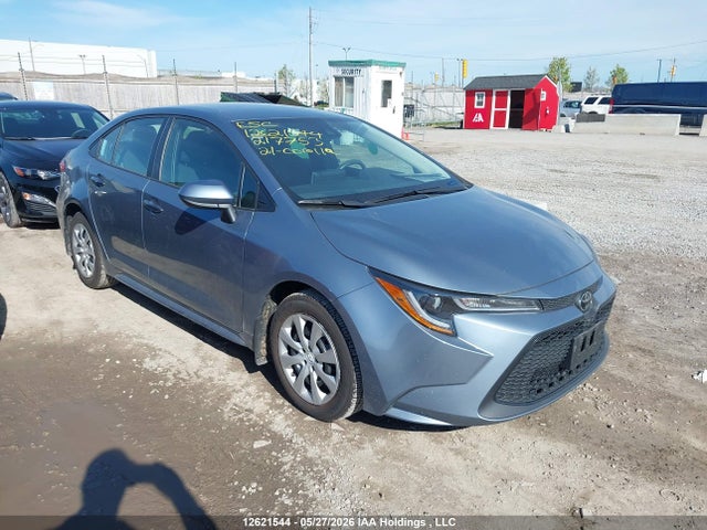 12621544 :رقم المزاد ، 5YFBPMBE3MP217753 vin ، 2021 Toyota Corolla Le مزاد بيع