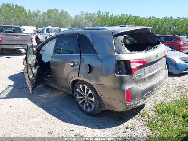 Продажа на аукционе авто 2015 Kia Sorento Sx, vin: 5XYKWDA78FG596519, номер лота: 12621566