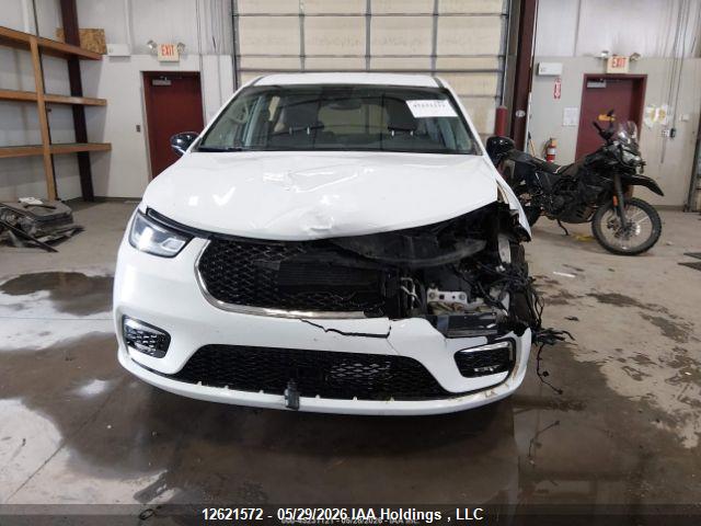 Продажа на аукционе авто 2024 Chrysler Pacifica Touring L, vin: 2C4RC1BG1RR178873, номер лота: 12621572