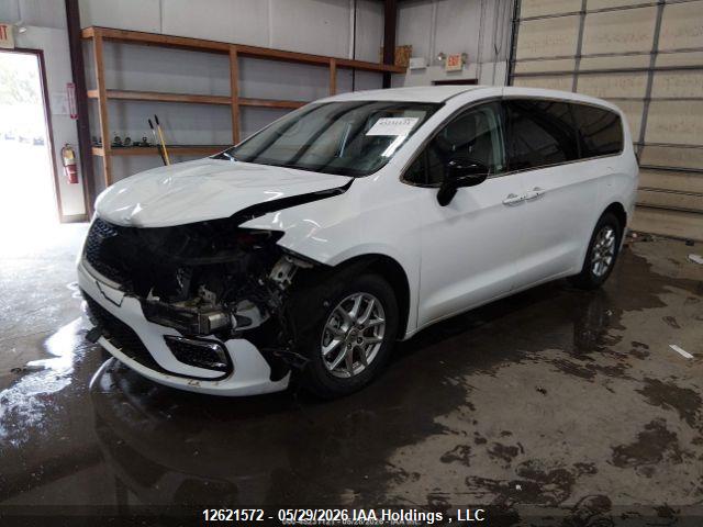 Продажа на аукционе авто 2024 Chrysler Pacifica Touring L, vin: 2C4RC1BG1RR178873, номер лота: 12621572