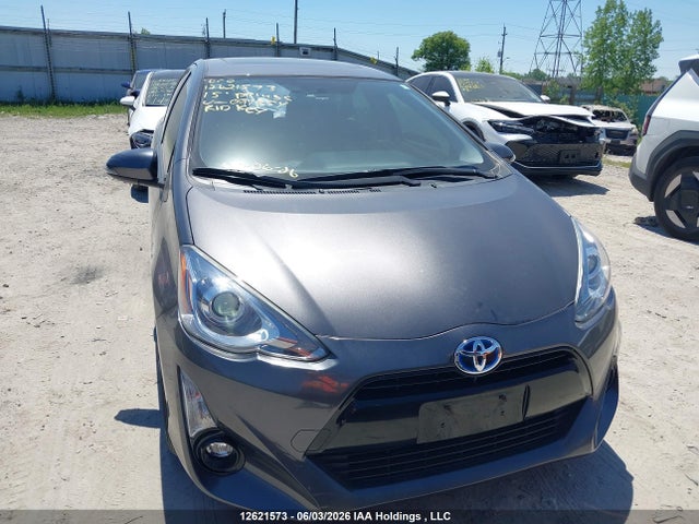 2015 Toyota Prius C Technology მანქანა იყიდება აუქციონზე, vin: JTDKDTB31F1091854, აუქციონის ნომერი: 12621573