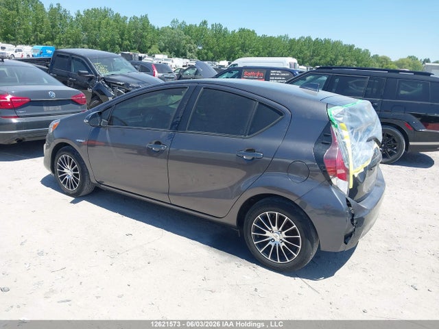 2015 Toyota Prius C Technology მანქანა იყიდება აუქციონზე, vin: JTDKDTB31F1091854, აუქციონის ნომერი: 12621573