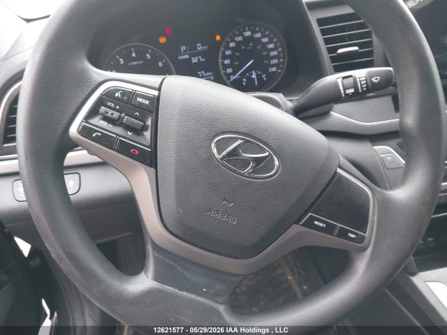Продажа на аукционе авто 2017 Hyundai Elantra Se, vin: 5NPD74LF7HH074650, номер лота: 12621577