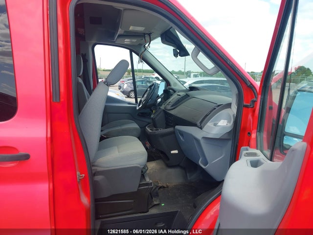 2015 Ford Transit-250 მანქანა იყიდება აუქციონზე, vin: 1FTNR2XV1FKA25219, აუქციონის ნომერი: 12621585