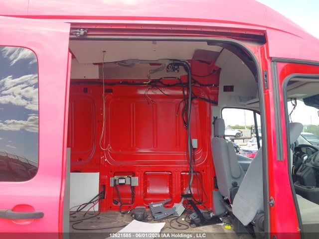 2015 Ford Transit-250 მანქანა იყიდება აუქციონზე, vin: 1FTNR2XV1FKA25219, აუქციონის ნომერი: 12621585