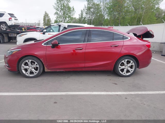 2017 Chevrolet Cruze Premier მანქანა იყიდება აუქციონზე, vin: 3G1BF5SM8HS572483, აუქციონის ნომერი: 12621586