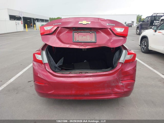 2017 Chevrolet Cruze Premier მანქანა იყიდება აუქციონზე, vin: 3G1BF5SM8HS572483, აუქციონის ნომერი: 12621586