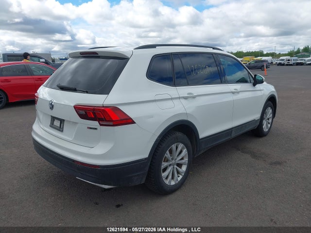 12621594 :رقم المزاد ، 3VV0B7AX7LM101778 vin ، 2020 Volkswagen Tiguan S مزاد بيع