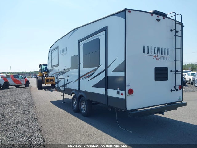 2021 Rockwood Travel Trailer 24' მანქანა იყიდება აუქციონზე, vin: 4X4FRLE21M1896220, აუქციონის ნომერი: 12621596