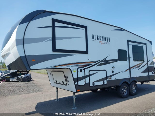 2021 Rockwood Travel Trailer 24' მანქანა იყიდება აუქციონზე, vin: 4X4FRLE21M1896220, აუქციონის ნომერი: 12621596