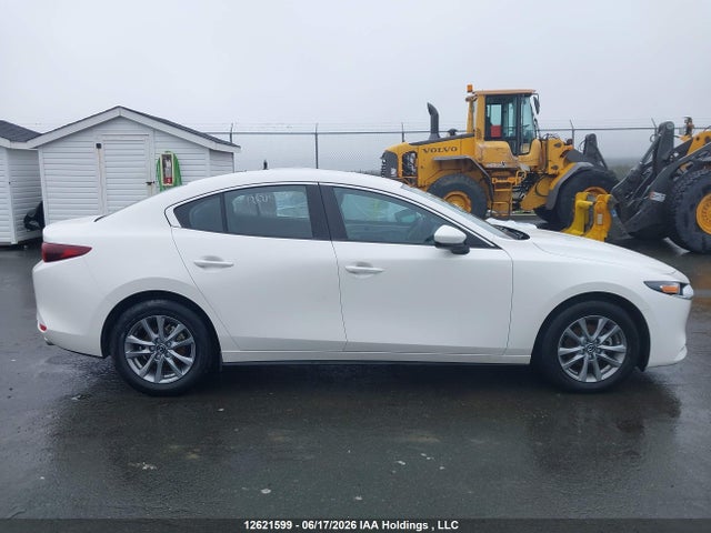 JM1BPABM9S1787392 Mazda Mazda3 Gx