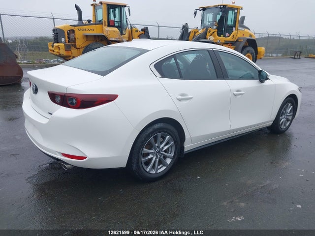 JM1BPABM9S1787392 Mazda Mazda3 Gx