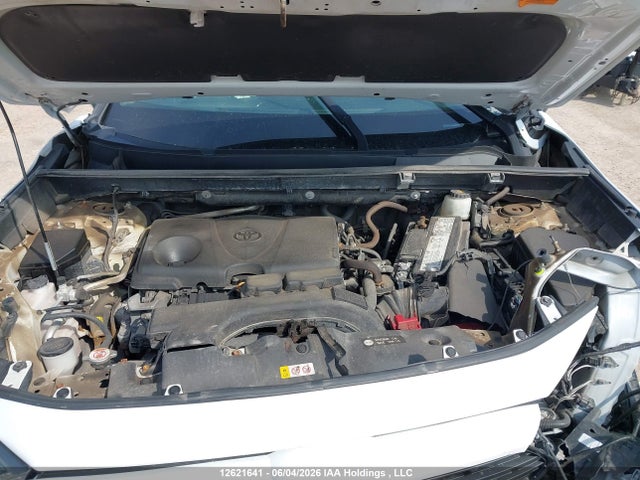 Toyota RAV4 LE 2020 2T3B1RFV4LW114337 Image 10