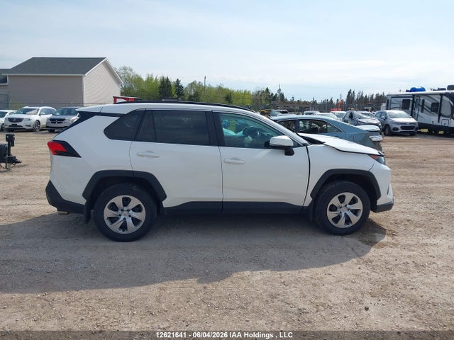 Toyota RAV4 LE 2020 2T3B1RFV4LW114337 Image 14