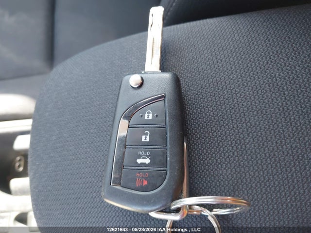 5YFB4MDE3RP085672 Toyota COROLLA LE