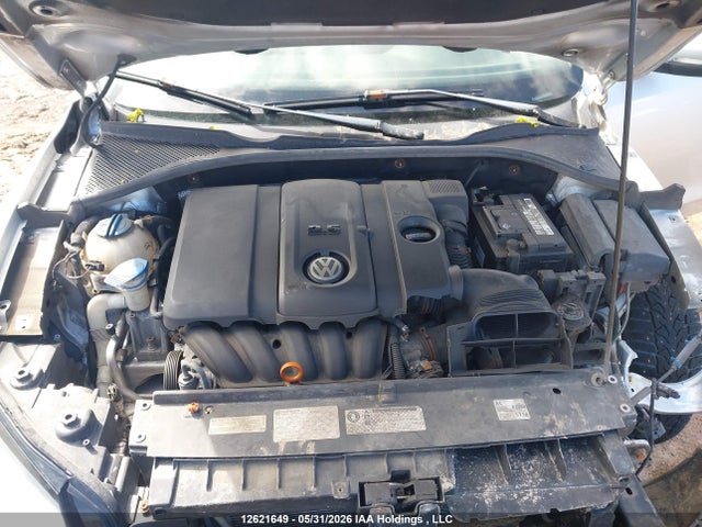 2013 Volkswagen Passat 2.5l Trendline მანქანა იყიდება აუქციონზე, vin: 1VWAH7A31DC045755, აუქციონის ნომერი: 12621649