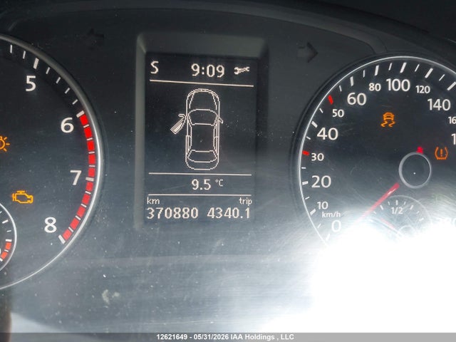 2013 Volkswagen Passat 2.5l Trendline მანქანა იყიდება აუქციონზე, vin: 1VWAH7A31DC045755, აუქციონის ნომერი: 12621649