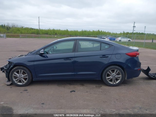 Продажа на аукционе авто 2017 Hyundai Elantra Gl, vin: KMHD84LF5HU114660, номер лота: 12621678