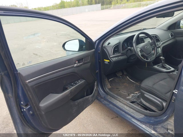 Продажа на аукционе авто 2017 Hyundai Elantra Gl, vin: KMHD84LF5HU114660, номер лота: 12621678