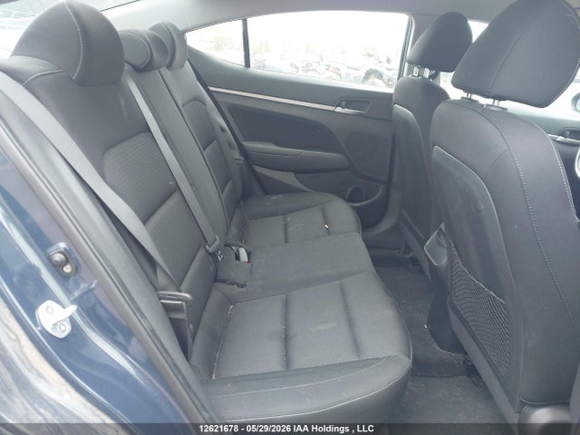 Продажа на аукционе авто 2017 Hyundai Elantra Gl, vin: KMHD84LF5HU114660, номер лота: 12621678