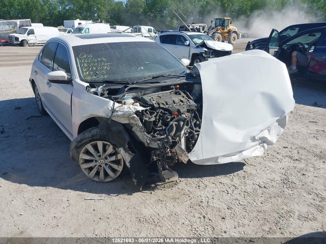 Продажа на аукционе авто 2013 Volkswagen Passat Se, vin: 1VWBN7A31DC147196, номер лота: 12621693