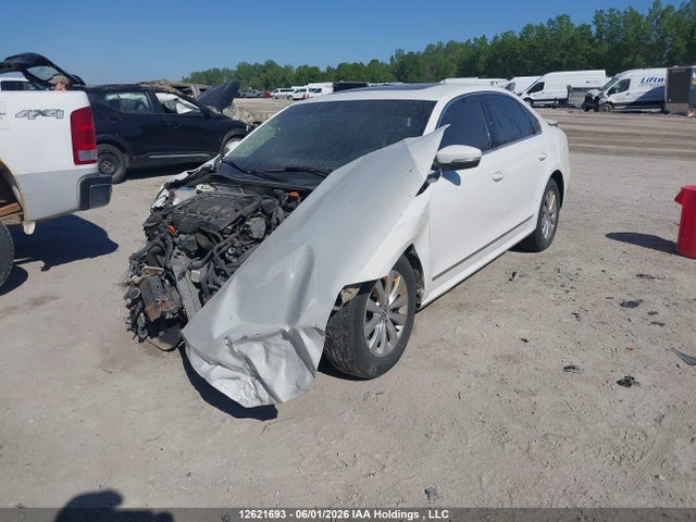 2013 Volkswagen Passat Se მანქანა იყიდება აუქციონზე, vin: 1VWBN7A31DC147196, აუქციონის ნომერი: 12621693