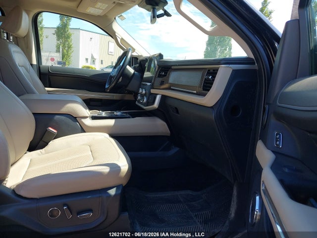 Ford Expedition Limited 2023 1FMJU2A80PEA35316 Image 5