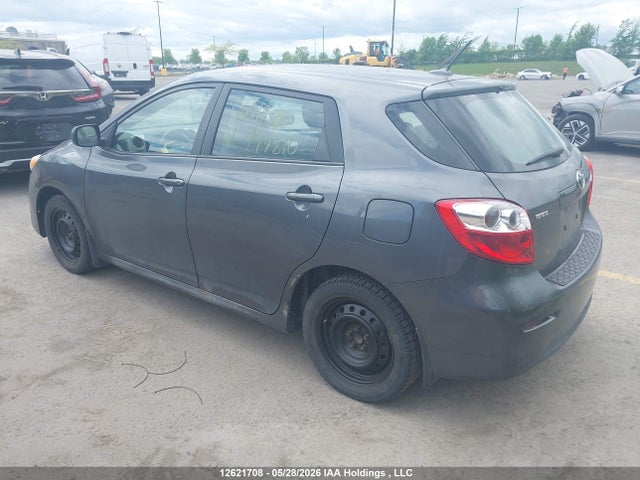 2010 Toyota Matrix მანქანა იყიდება აუქციონზე, vin: 2T1KU4EE3AC494810, აუქციონის ნომერი: 12621708