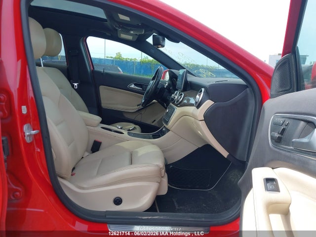 WDCTG4GB7GJ194998 Mercedes-Benz Gla 250 4matic