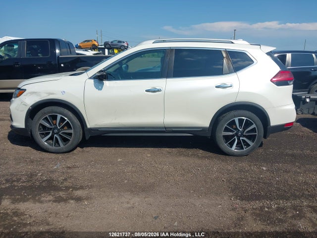 12621737 :رقم المزاد ، 5N1AT2MV4HC857988 vin ، 2017 Nissan Rogue S/sl Platinum/sv مزاد بيع
