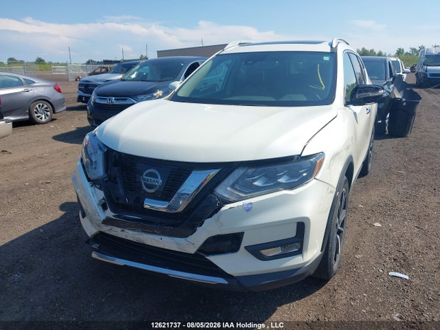 12621737 :رقم المزاد ، 5N1AT2MV4HC857988 vin ، 2017 Nissan Rogue S/sl Platinum/sv مزاد بيع