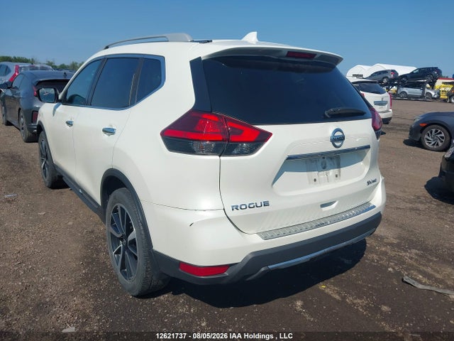 12621737 :رقم المزاد ، 5N1AT2MV4HC857988 vin ، 2017 Nissan Rogue S/sl Platinum/sv مزاد بيع