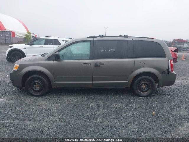 Продажа на аукционе авто 2010 Dodge Grand Caravan Se, vin: 2D4RN4DE9AR396073, номер лота: 12621744
