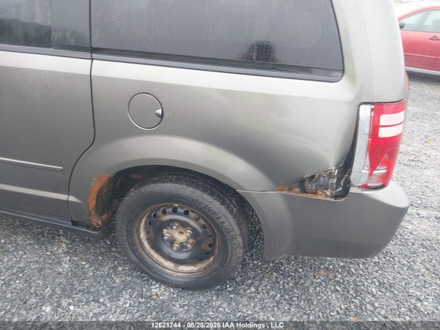 Продажа на аукционе авто 2010 Dodge Grand Caravan Se, vin: 2D4RN4DE9AR396073, номер лота: 12621744