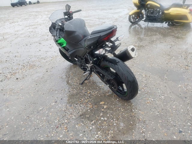 Kawasaki EX400 2023 JKAEXKG11PDAM9204 Image 3