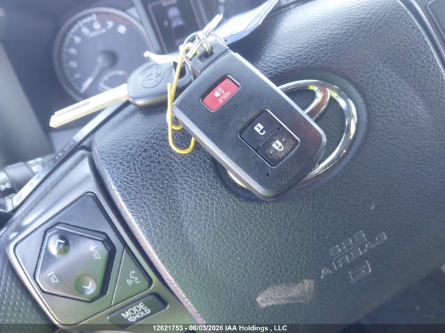 5TFDZ5BN6JX029315 Toyota Tacoma