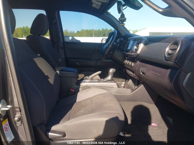 5TFDZ5BN6JX029315 Toyota Tacoma